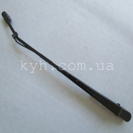 Рычаг стеклоочистителя Богдан Е-2 с форсункой (правый) на /АРКО/